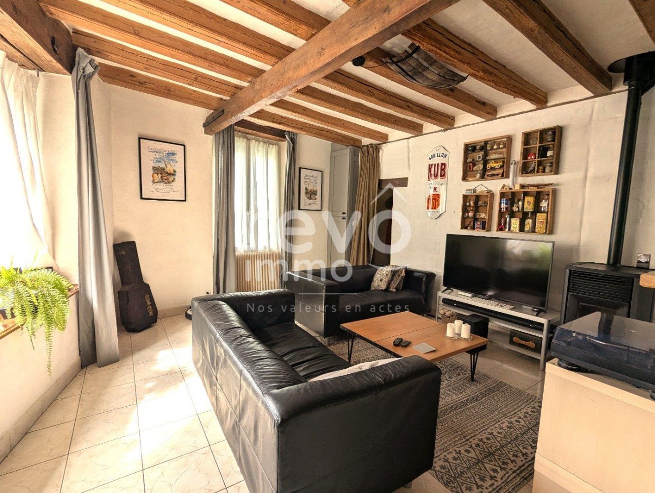 3 bedrooms House in Angers, France No. 307037