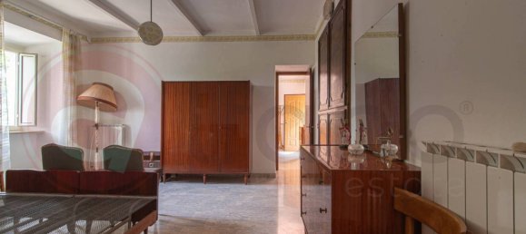 3 bedrooms House in Arpino, Italy No. 77613 22