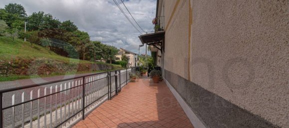 3 bedrooms House in Arpino, Italy No. 77613 7