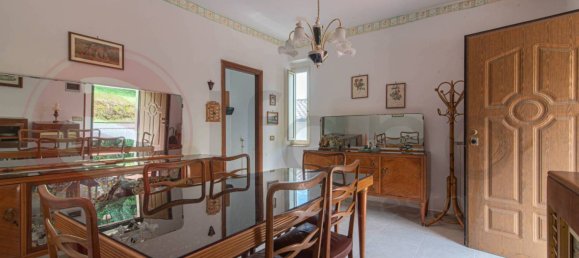 3 bedrooms House in Arpino, Italy No. 77613 2