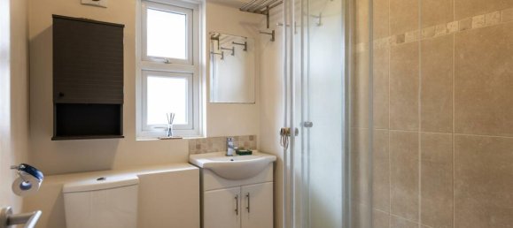 2 Schlafzimmer Wohnung in London, United Kingdom, Nr. 9047 7