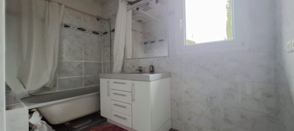 4 bedrooms House in Epernon, France No. 154132 19