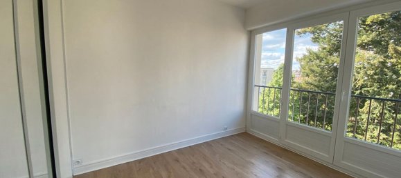 Квартира с 1 спальней в Сен-Жан-Де-Брэ, Франция № 103243 3