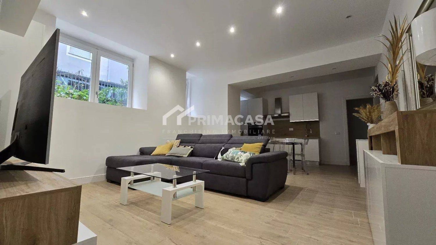 Apartamento T2 em Milan, Italy N.º 248558