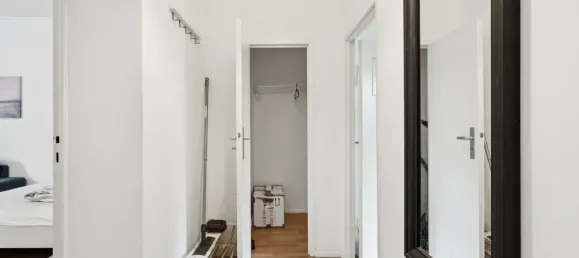 Estudio en Wedding, Germany No. 296946 2