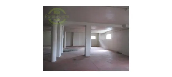 Lagerhaus in Lousada, Portugal 292m², Nr. 36035 9