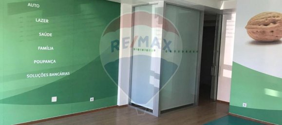 Propiedad comercial en Macedo de Cavaleiros, Portugal 110 m² No. 92734 5