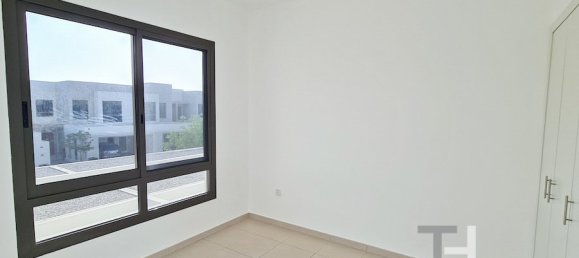 3 bedrooms Townhouse in Town Square, UAE No. 28960 6