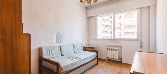 4 bedrooms Apartment in Madrid, Spain No. 155983 14