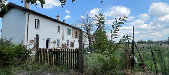 Дом с 8 комнатами в Вогера, Италия № 276680 2