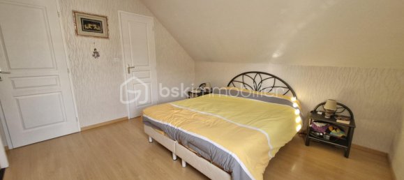 5 bedrooms House in Saint-Apollinaire, France No. 194175 6