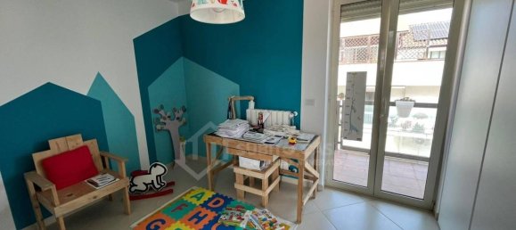 3 rooms Apartment in Casamassima, Italy No. 146595 9