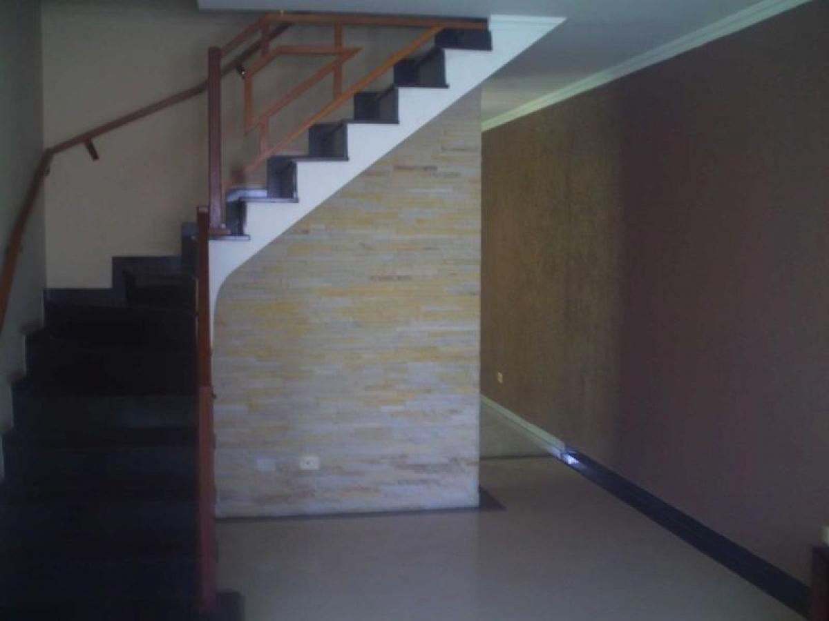 Дом с 3 спальнями в Сан-Паулу, Бразилия № 591407