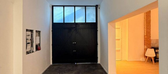 Studio in Cannes, France No. 331806 4