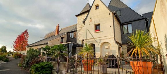 2 bedrooms House in Saint-Cyr-sur-Loire, France No. 48093 3