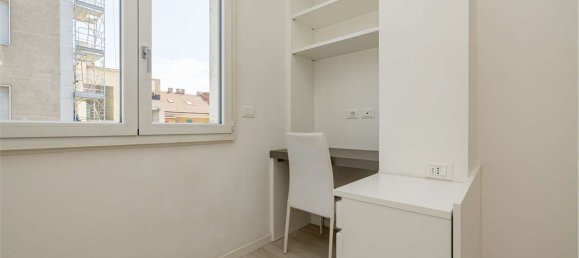3 rooms Apartment in Milan, Italy No. 286370 30