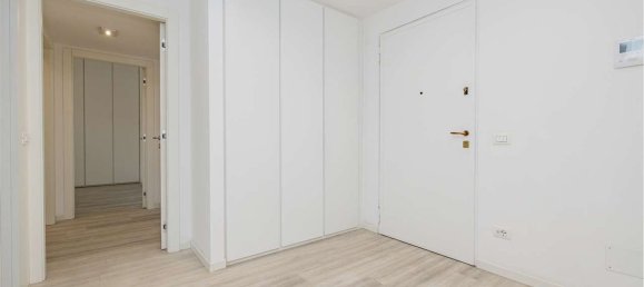 3 rooms Apartment in Milan, Italy No. 286370 14