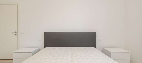 3 rooms Apartment in Milan, Italy No. 286370 22