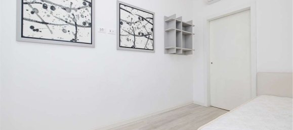 3 rooms Apartment in Milan, Italy No. 286370 29