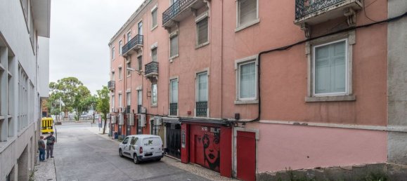 6 bedrooms Apartment in Lisbon, Portugal No. 94185 5