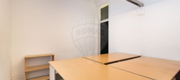 6 bedrooms Apartment in Lisbon, Portugal No. 94185 26