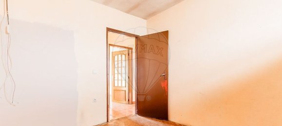 3 bedrooms House in Pedralva, Portugal No. 168449 11