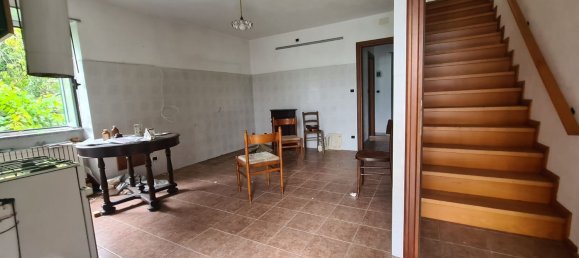 3 rooms House in Lumarzo, Italy No. 271193 10