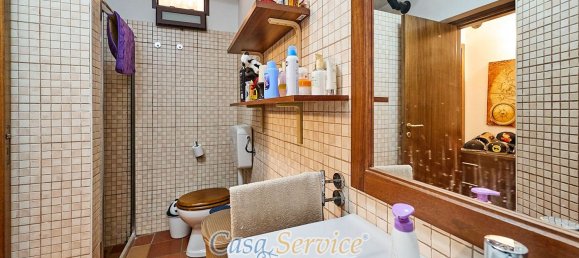 Вилла с 6 комнатами в Racale, Италия № 86730 45