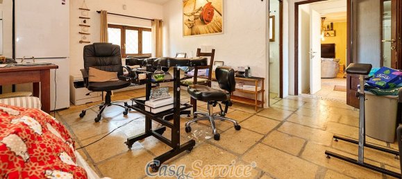 Вилла с 6 комнатами в Racale, Италия № 86730 39