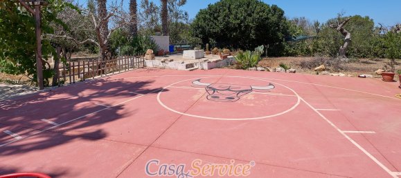 Вилла с 6 комнатами в Racale, Италия № 86730 15