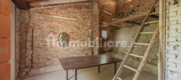 4 rooms House in Turin, Italy No. 350569 2