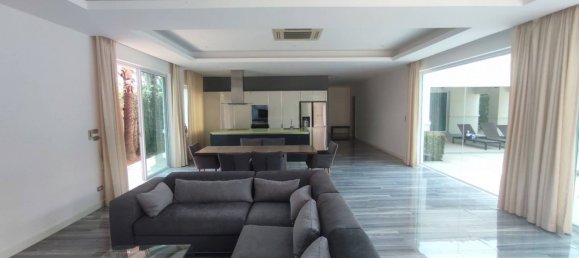 Café / restaurante T3 em Bang Lamung, Thailand N.º 11785 11