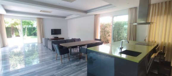 Café / restaurante T3 em Bang Lamung, Thailand N.º 11785 10