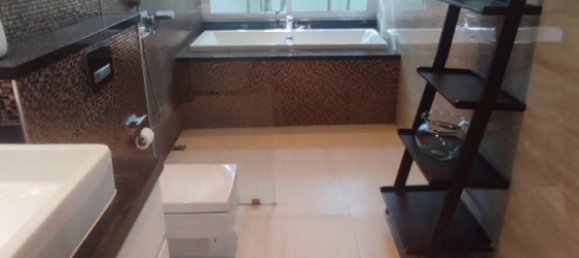 Café / restaurante T3 em Bang Lamung, Thailand N.º 11785 7