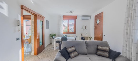 5 rooms House in Chioggia, Italy No. 60741 7