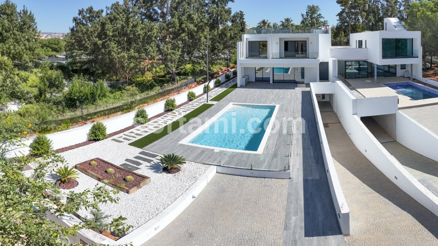 4 chambres Maison à Quarteira, Portugal No. 139091