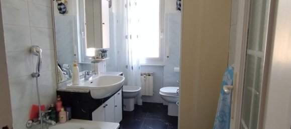 5 Schlafzimmer Wohnung in Genoa, Italy, Nr. 337718 43