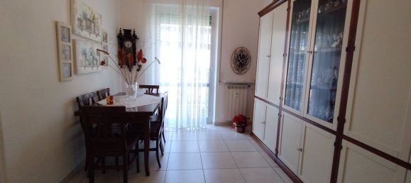 5 Schlafzimmer Wohnung in Genoa, Italy, Nr. 337718 15