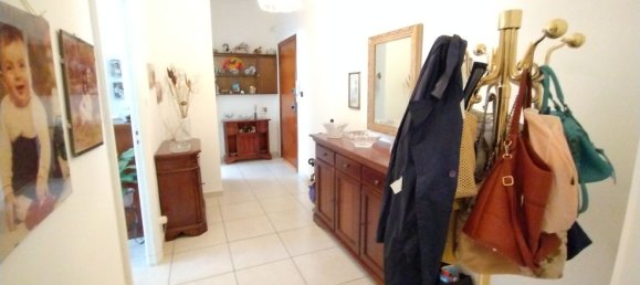 5 Schlafzimmer Wohnung in Genoa, Italy, Nr. 337718 50
