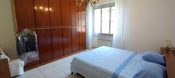 5 Schlafzimmer Wohnung in Genoa, Italy, Nr. 337718 40