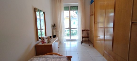 5 Schlafzimmer Wohnung in Genoa, Italy, Nr. 337718 26