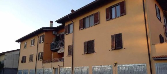 3 rooms Apartment in Motta Visconti, Italy No. 14217 2