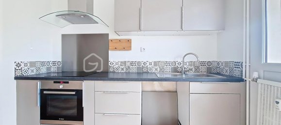 3 bedrooms Apartment in Echirolles, France No. 285449 7