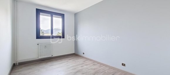 3 bedrooms Apartment in Echirolles, France No. 285449 9