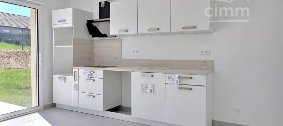 4 bedrooms House in Saint-Michel-de-Volangis, France No. 58241 3