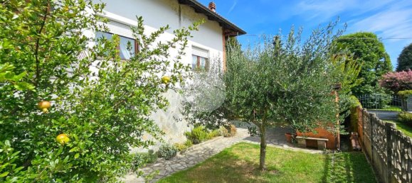 4 bedrooms Villa in Rondissone, Italy No. 305700 4