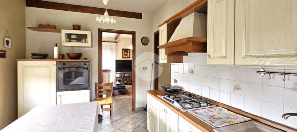 4 bedrooms Villa in Rondissone, Italy No. 305700 9