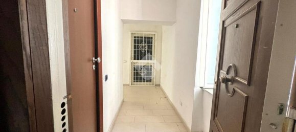 Studio à Naples, Italy No. 34113 17