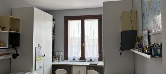 4 rooms House in Vidigulfo, Italy No. 11690 17