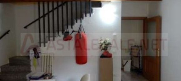 6 rooms House in Suzzara, Italy No. 308875 8